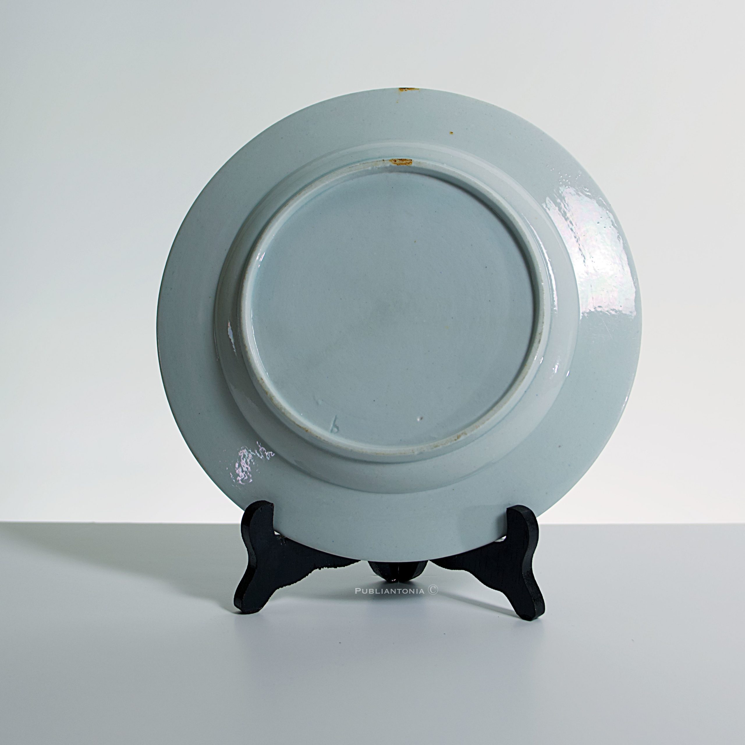 Assiette Tournai porcelaine tendre décor laurier XVIIIe-XIXe – Image 3